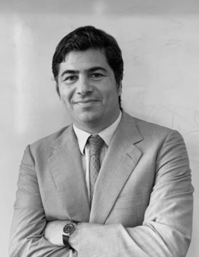 Dr. Roberto Durrieu